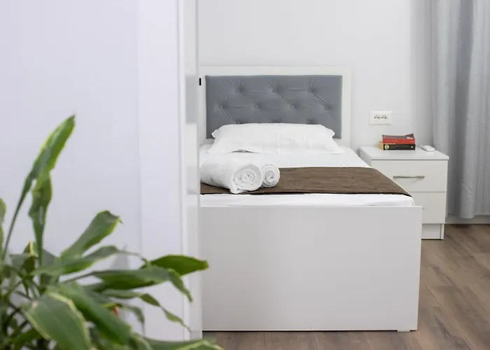 Eka Luxury Apartamento Tirana